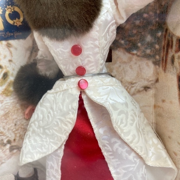 Barbie Special Edition Hallmark Series 1994 - Picture 5 of 11